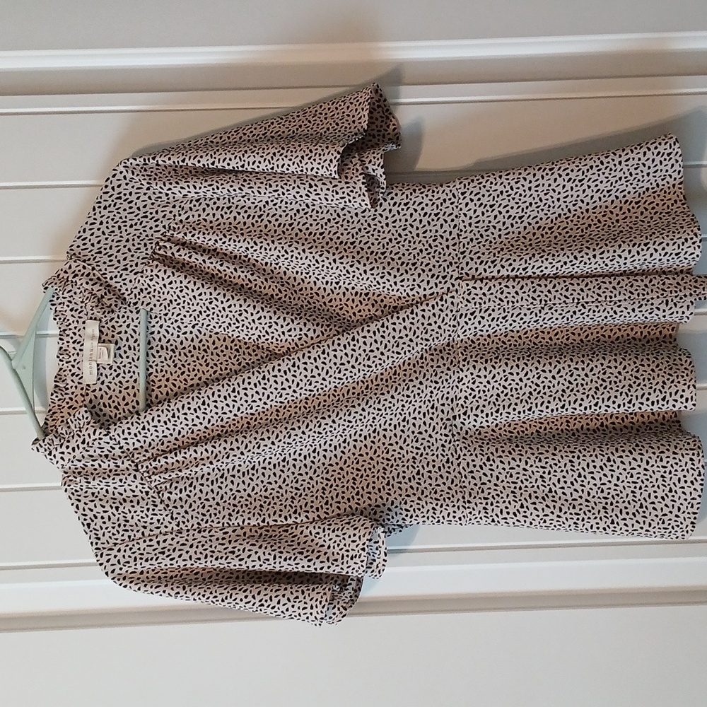 Monteau blk/cream surplice top junior sz XL